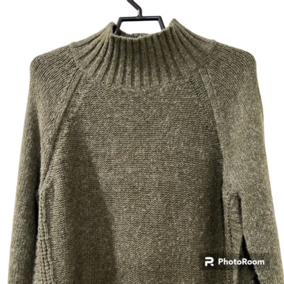 American Eagle Outfitters Olive Green Turtleneck Sweater - Picture 1 of 14